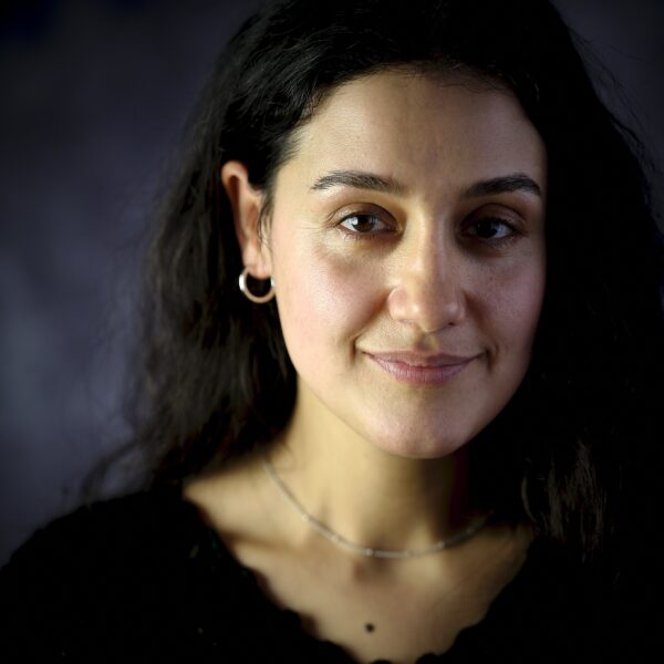 Albina ist ein lieber, herzensguter Mensch mit viel Wärme und Ausstrahlung